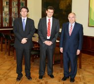 El Superintendente Carlos Budnevich junto a autoridades del Banco de Espa&ntilde;a.